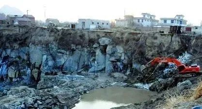 山東“濟南青石材”大理石平臺 為何日益珍貴？