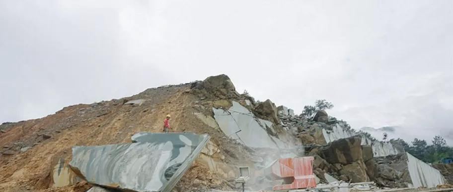 廣西輝綠巖礦山達沙河口花崗巖礦床地址龍勝各族自治縣三門鄉