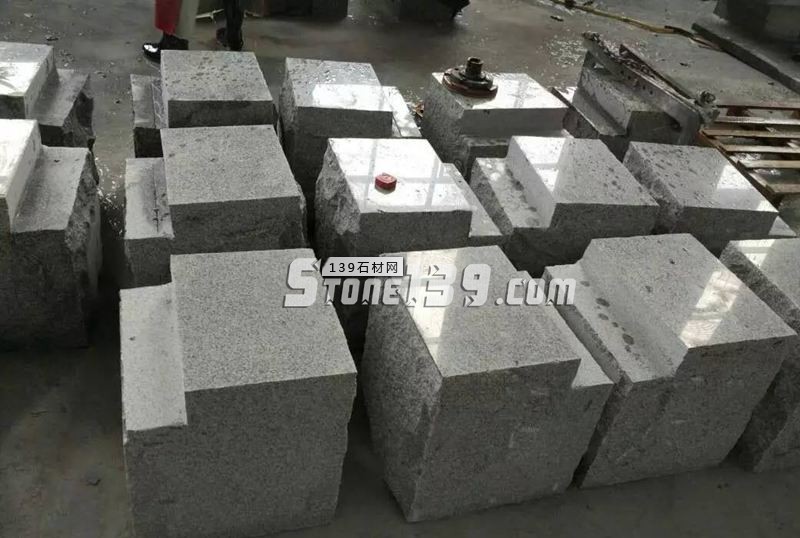 石材路沿石是如何倒角的？倒角費(fèi)用是多少？有什么注意事項(xiàng)！